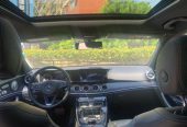 賓士中古車-2017 BENZ E300 AMG 4D 里程3萬 售價148萬